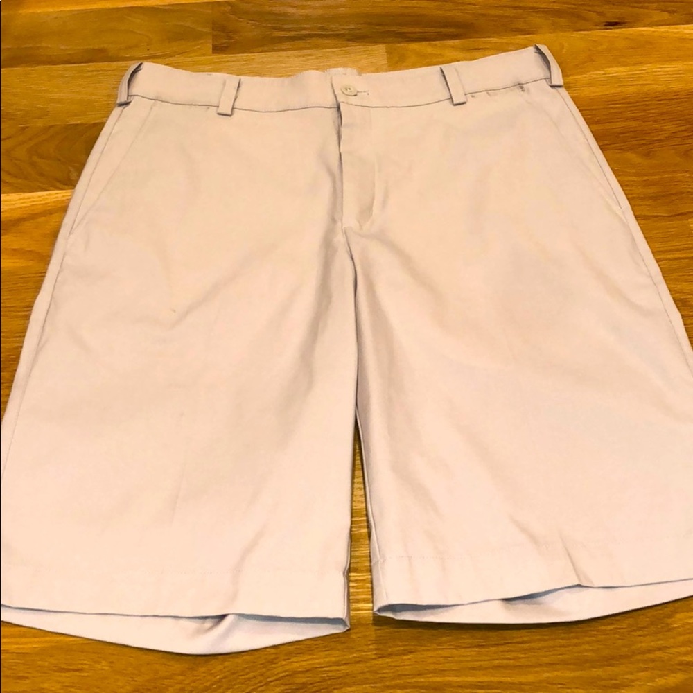 Nike golf shorts. M. 30 waist.